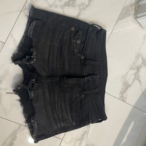 I am selling American eagle, never been worn, low rise denim short short